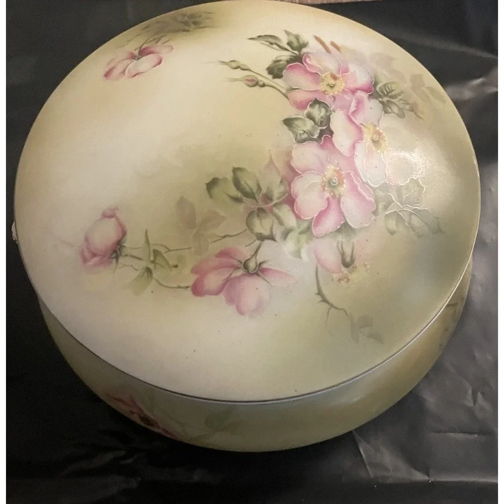 Vintage Nippon Hand Painted Covered Jewelry Trinket Powder Box